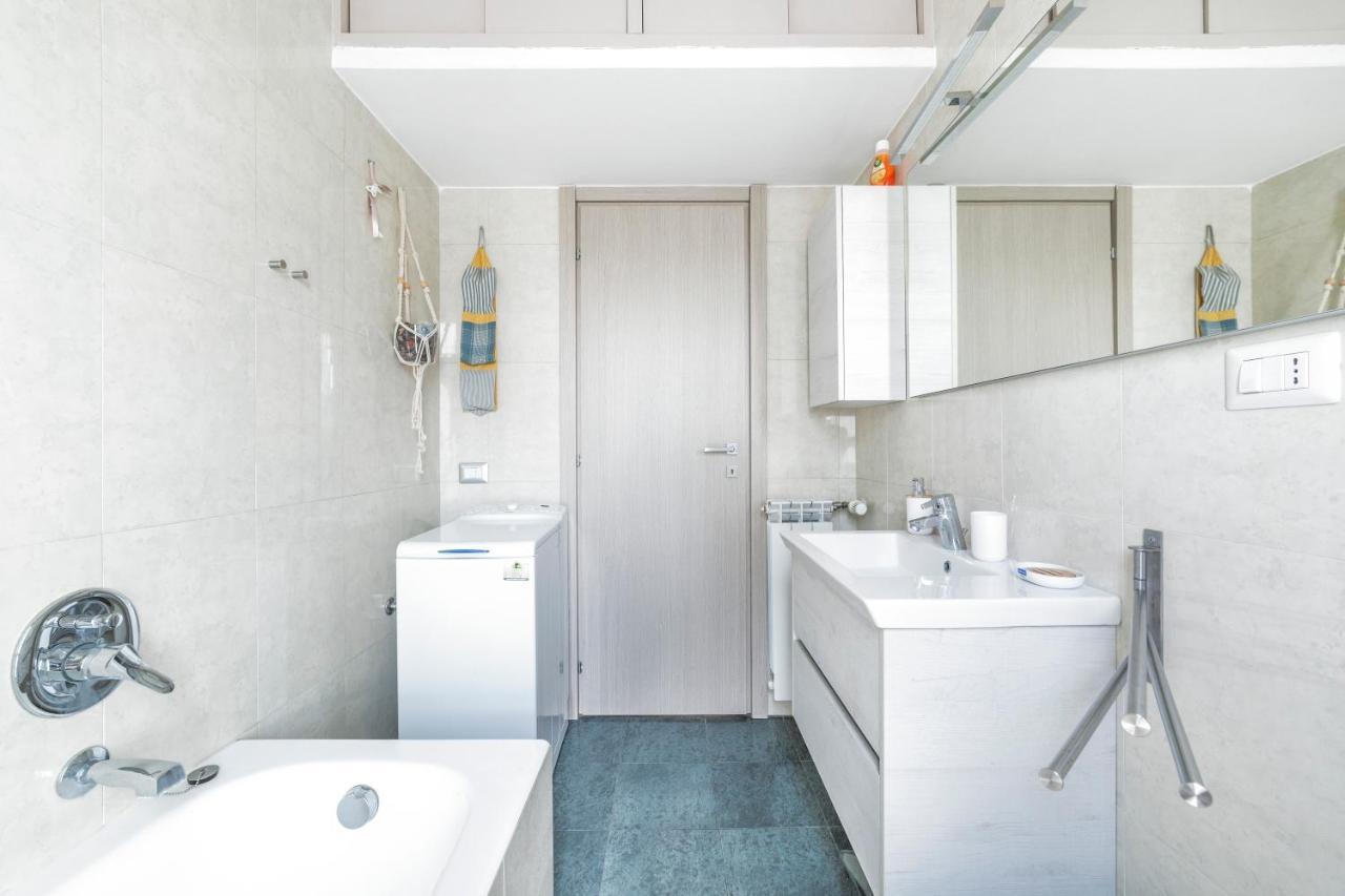 Precotto Comfortable Flat With Balcony Apartamento *