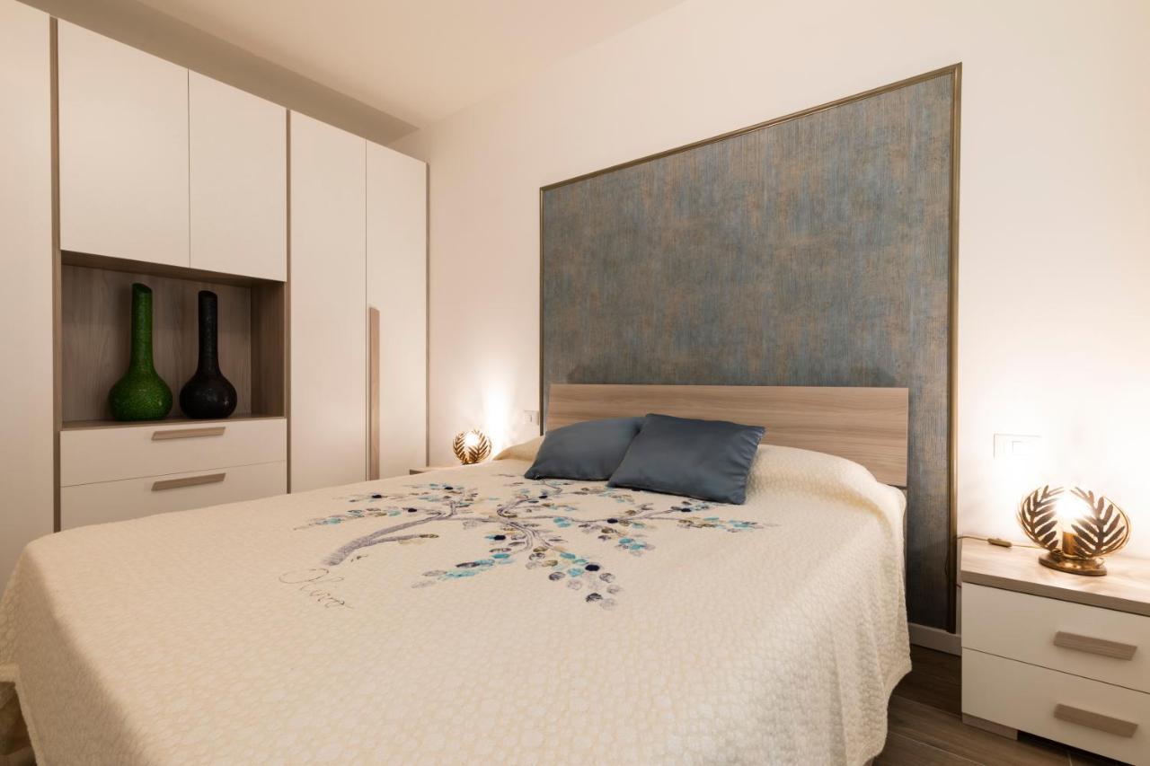 West - Modern And Comfortable Apartment