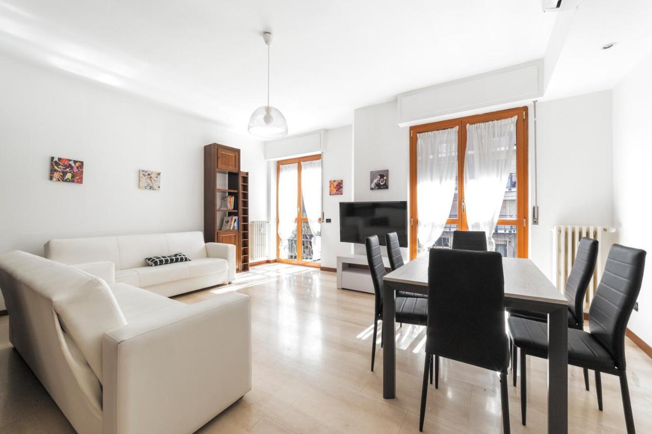 Apartment Cenisio M5 Lovely - With Balcony! Milan