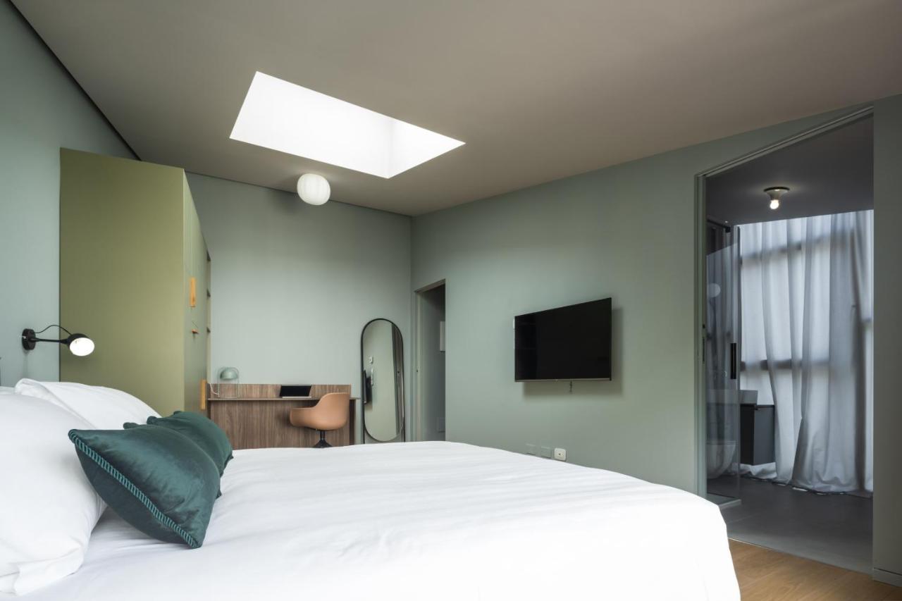 Apartment Bluemoon Apartments R&R