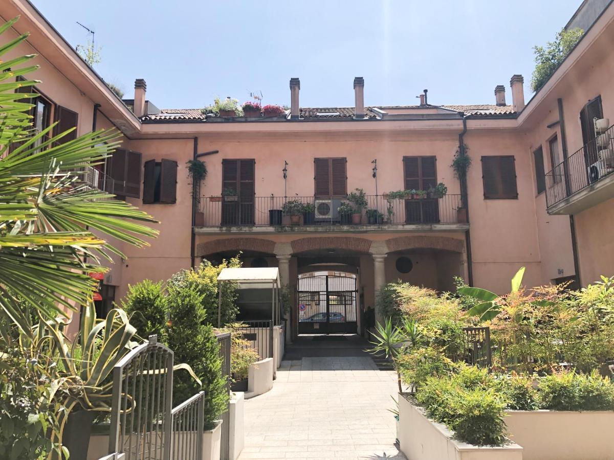 Aparthotel Easy - And Navigli
