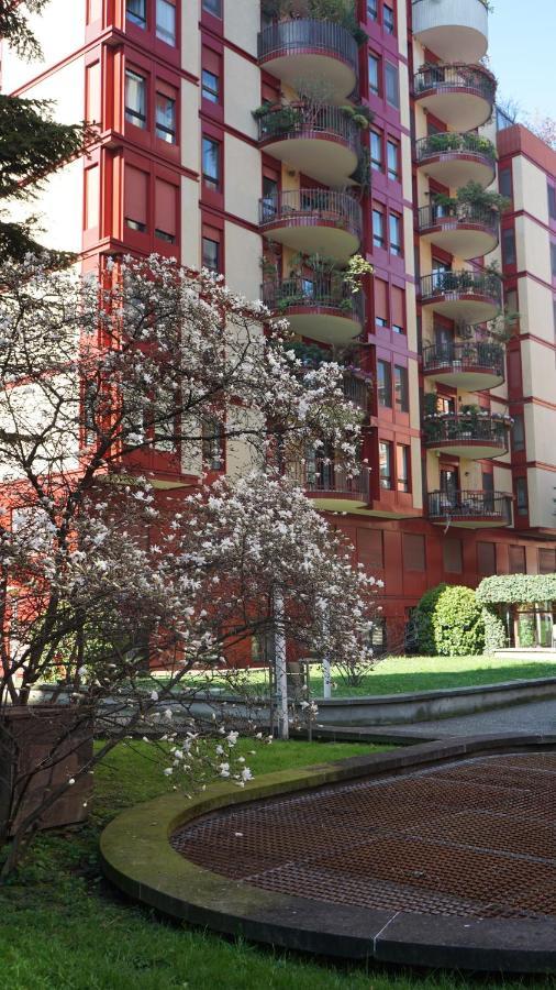 Apartamento Danae Milão