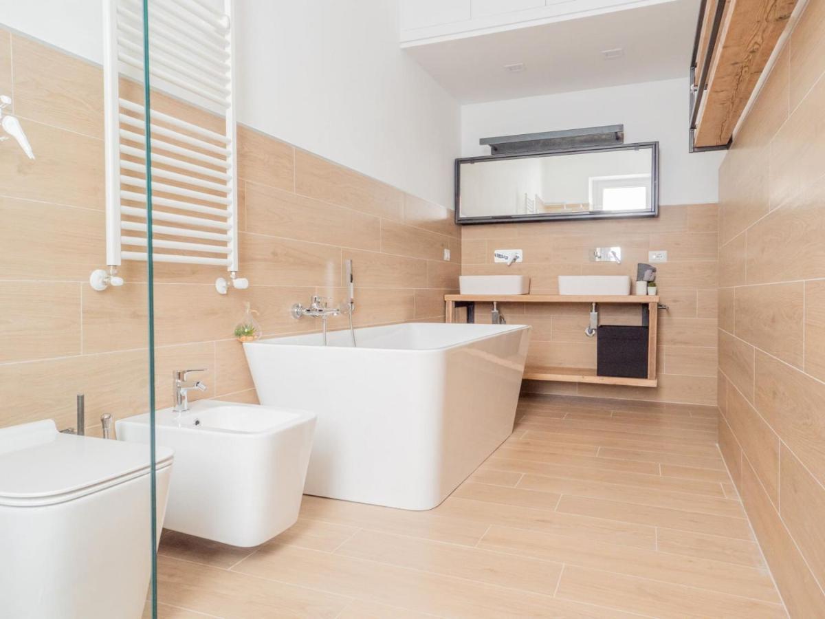 The Best Rent - Gorgeous Two-bedroom Close To Cinque Giornate Square * Milan