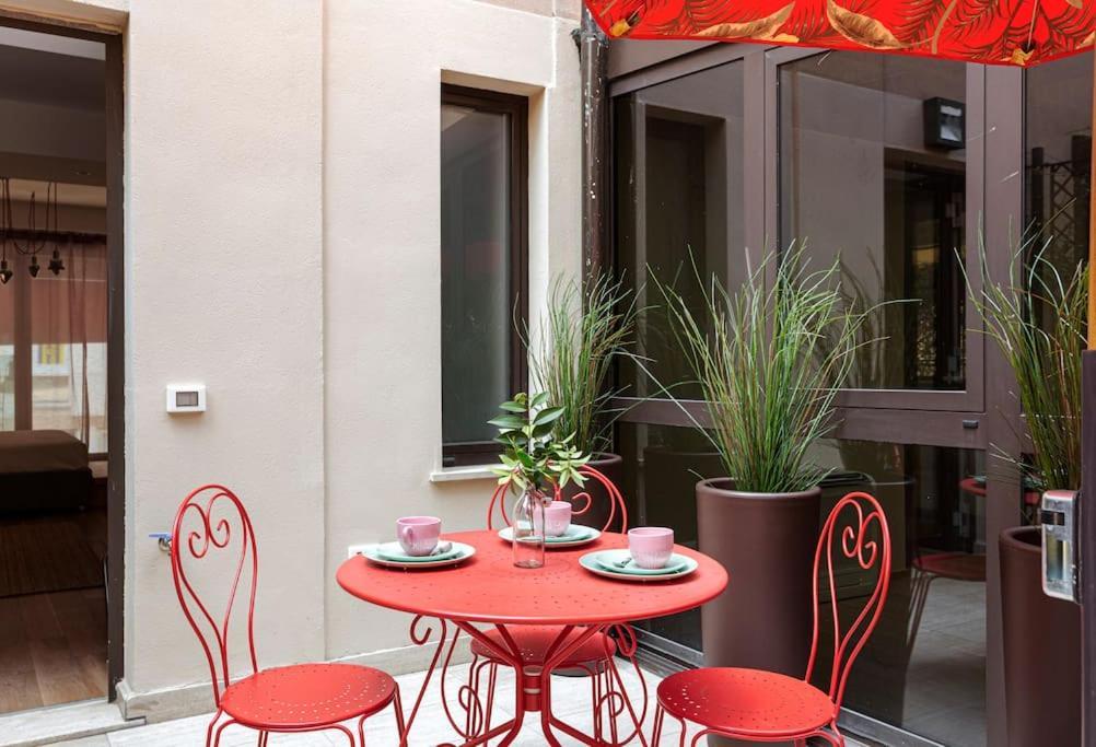 Amazing In Duomo Apartment Milan