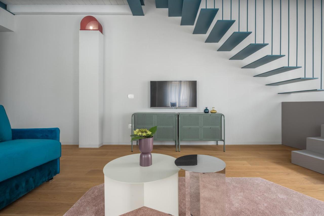 Apartment Bluemoon Apartments R&R