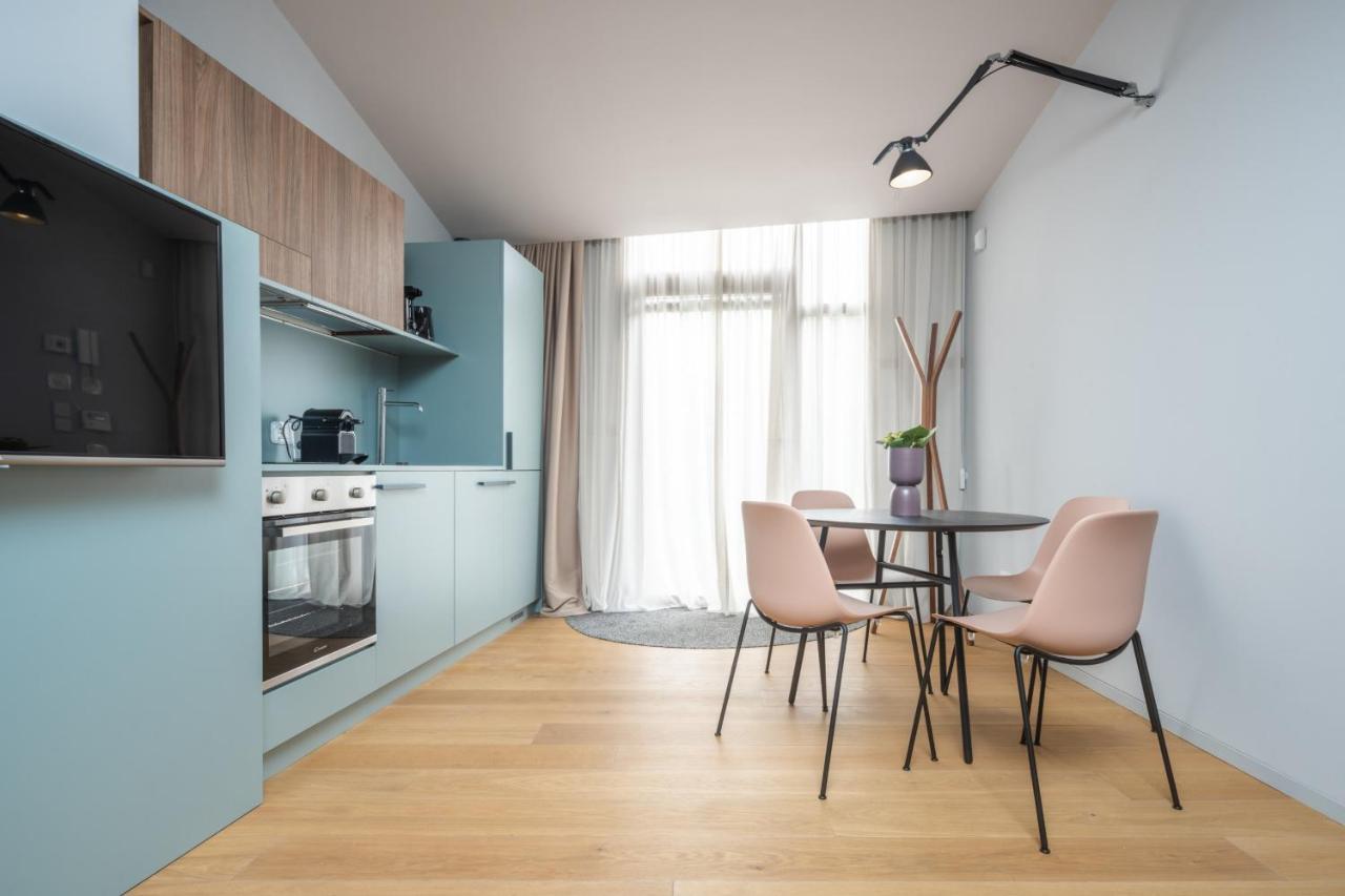 Bluemoon Apartments R&R Apartment
