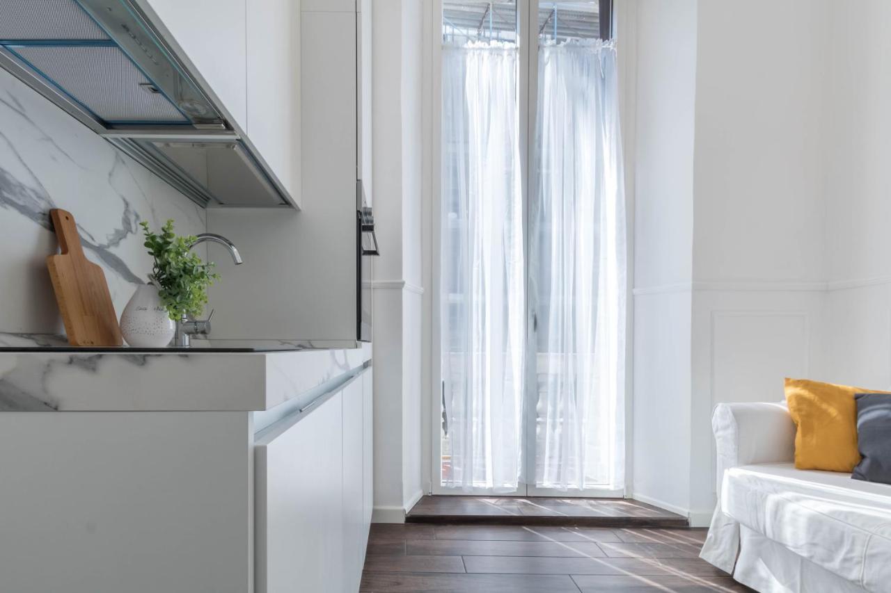 Joivy Chic For 3 Close To Sempione Park Milan
