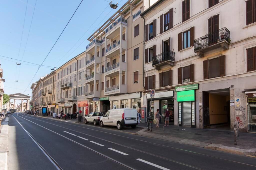 Apartment Youhosty - San Gottardo 13 Milan