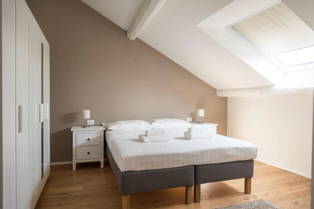 Breathtaking Castle View Youhosty - Quintino Sella Apartment *