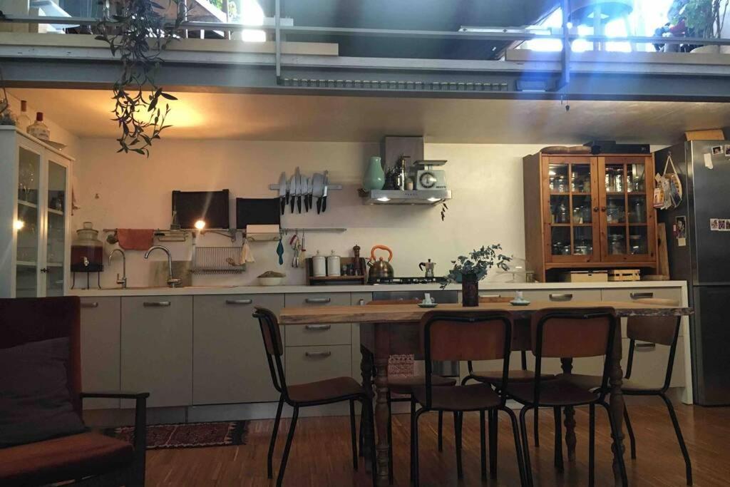 Sunny Loft Warehouse Conversion & Spacious Terrace