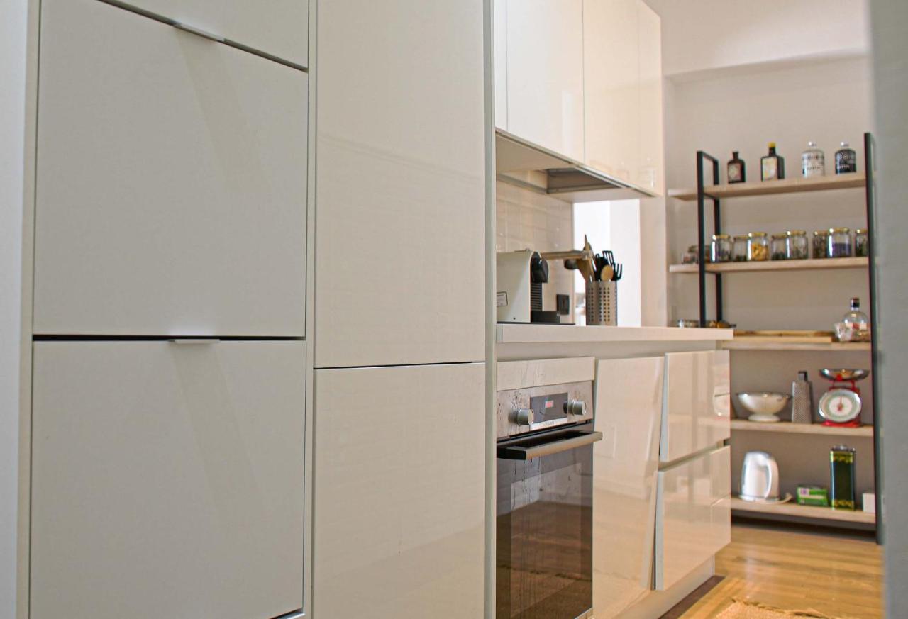 Bnbutler - Buenos Aires, 51 - Moderno Di Design Nel Cuore Di Milão