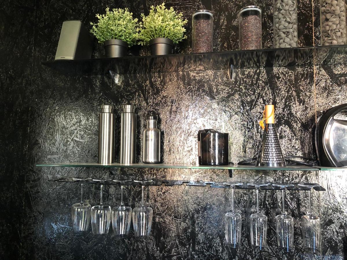 Lippi 42 Exclusive Luxury Milan