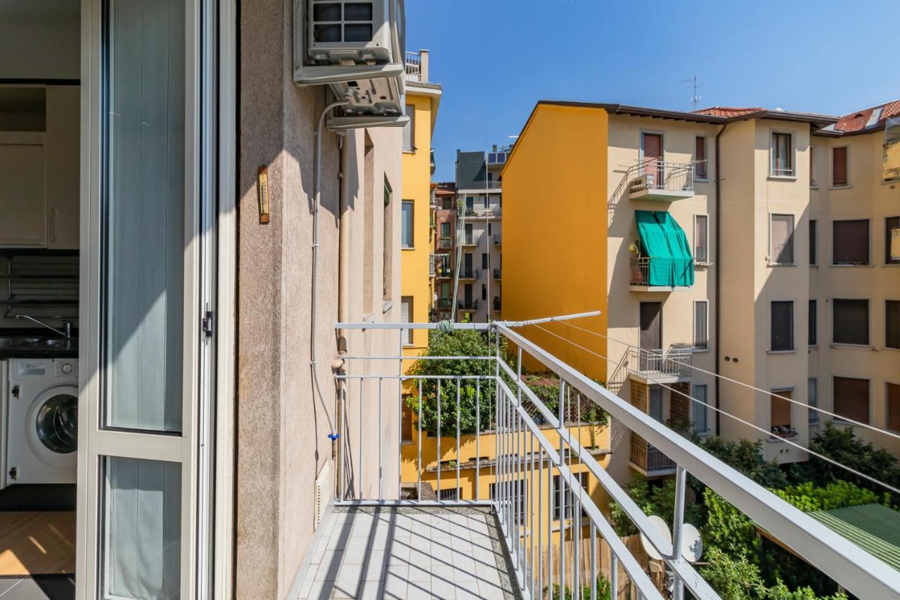 Altido Sleek Flat With Balcony, Walking Distance From Centre Milan