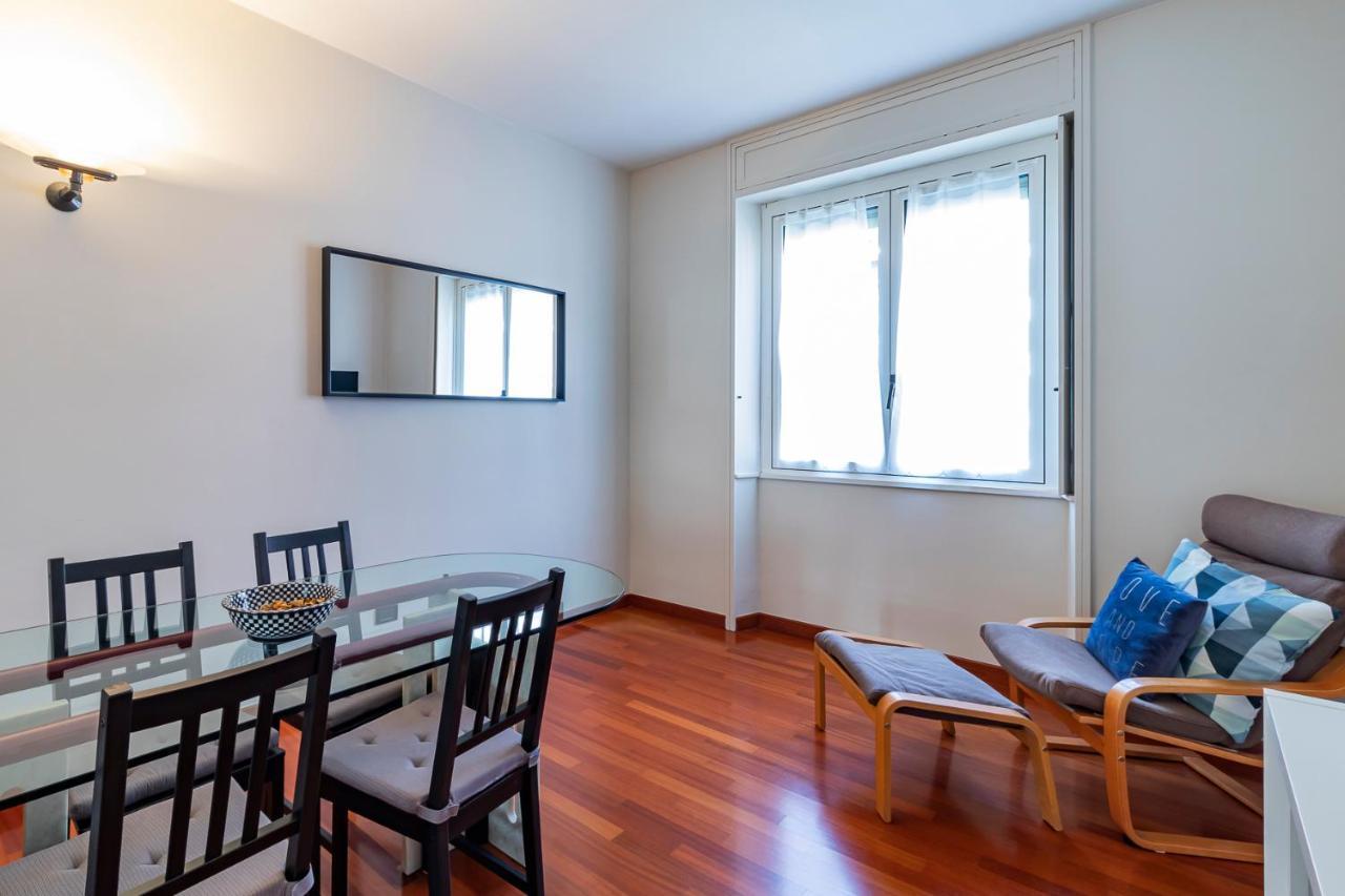 Altido Sleek Flat With Balcony, Walking Distance From Centre Apartment Milan