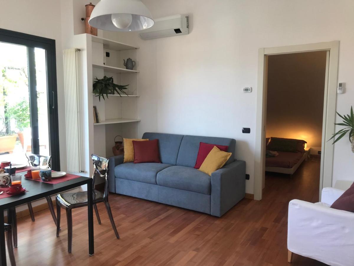 Apartamento Up To Sky - With Terrace Milão