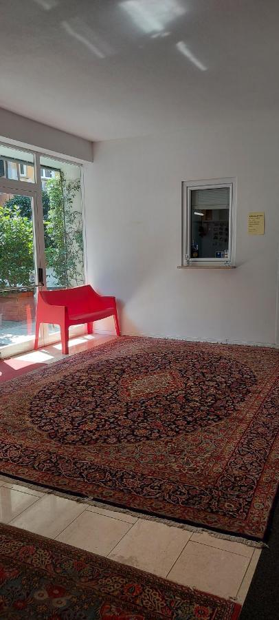 Apartment Feel Like In