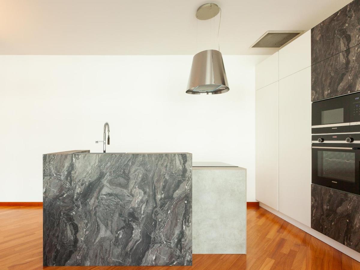 Easyhomes-madonnina View Apartment