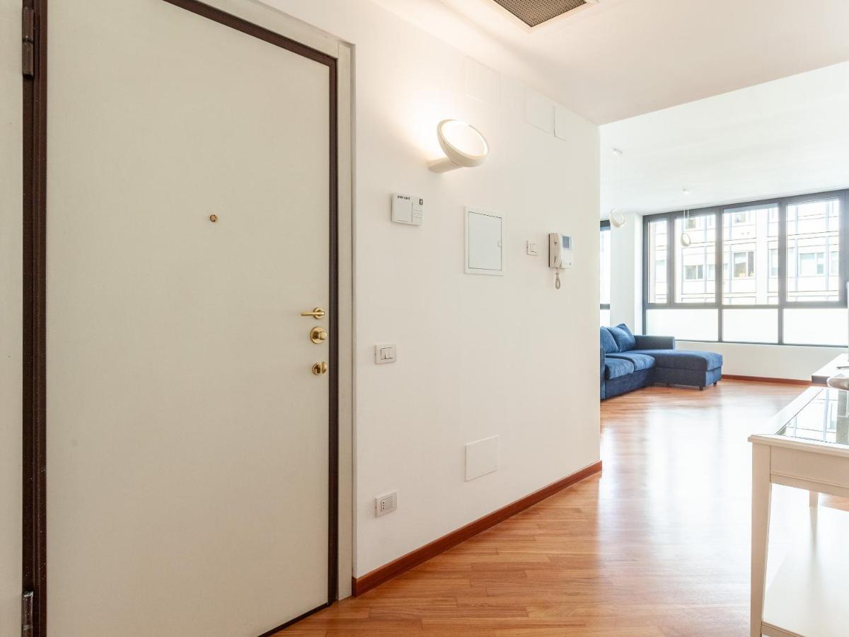 Easyhomes-madonnina View Milan