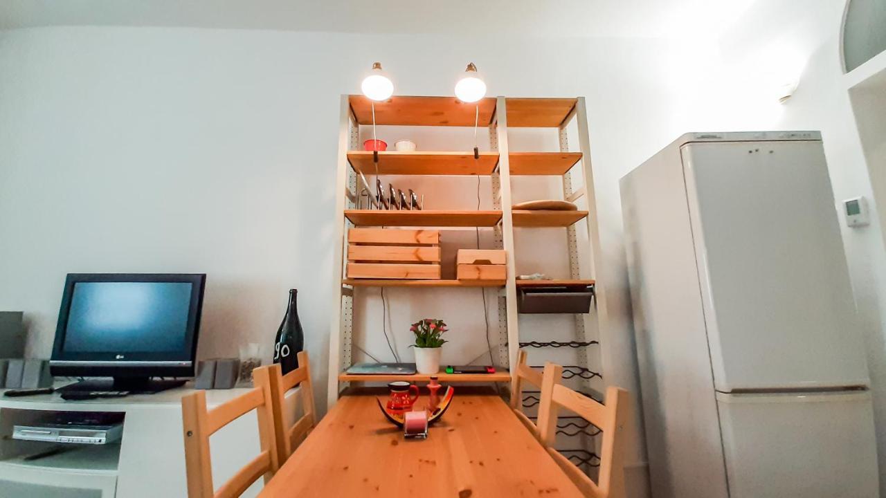 Altido Lovely 1-br Flat With Easy Access To Centre *