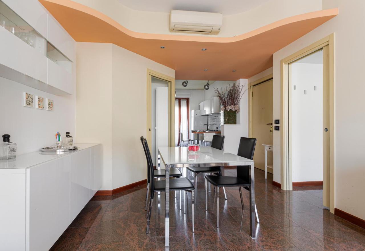 Beautiful Next To Sempione And Life - Viale Teodorico Milan