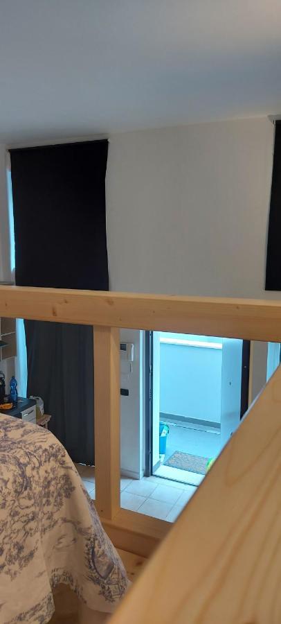 Feel Like In Apartment *