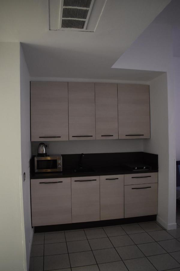 Homing Milano Navigli Suites *