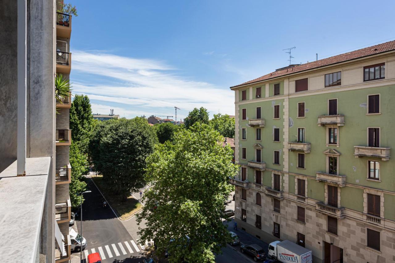 Apartment Beautiful Next To Sempione And Life - Viale Teodorico Milan