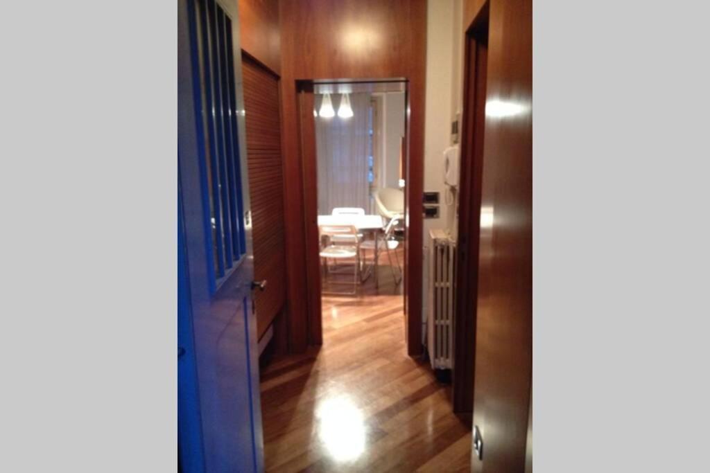 Apartment Milano Cairoli - 5 Min From Duomo *
