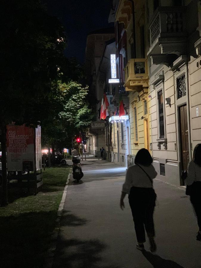Giovanna * Milan