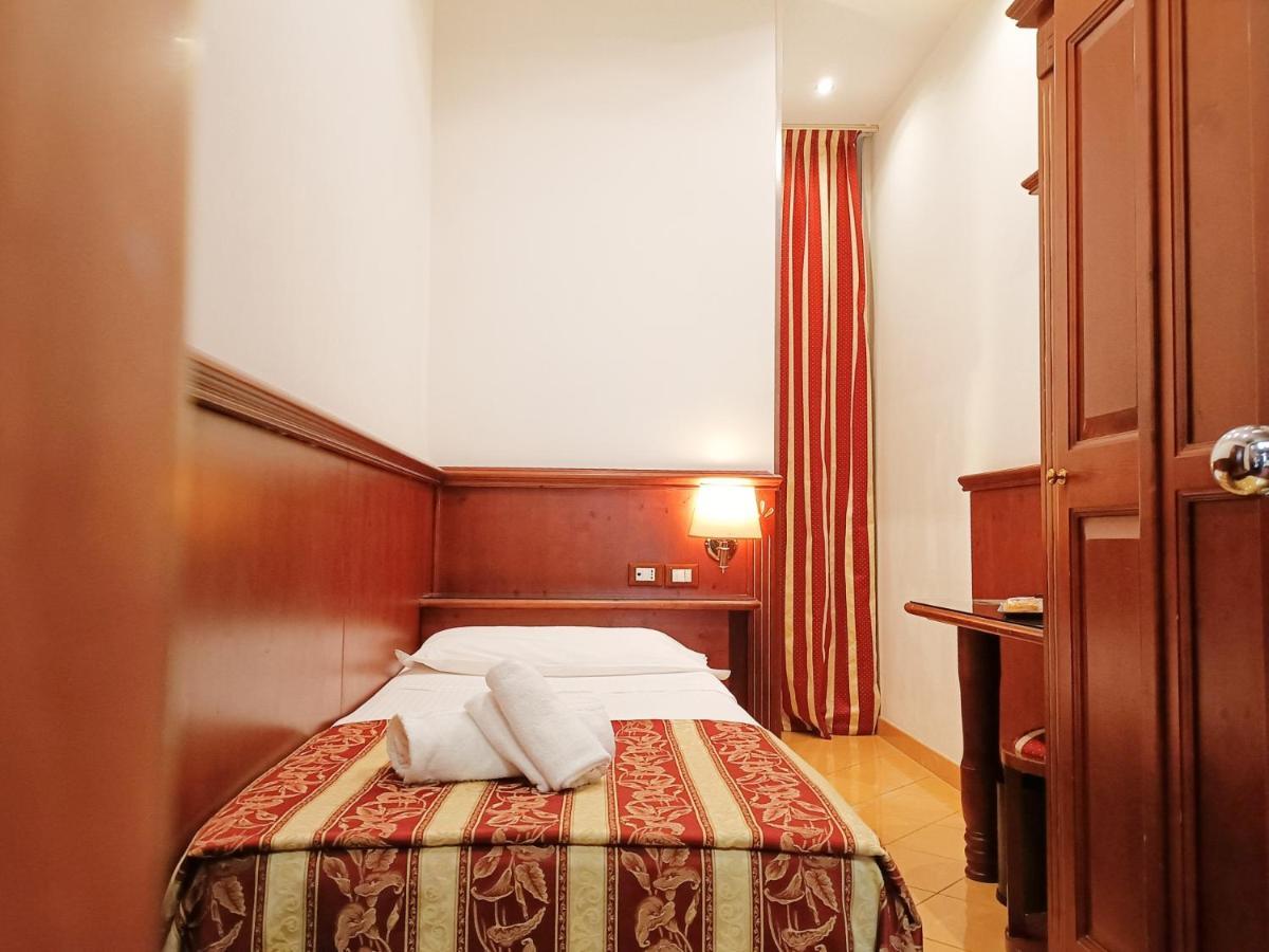 Fiorella Hotel Milan