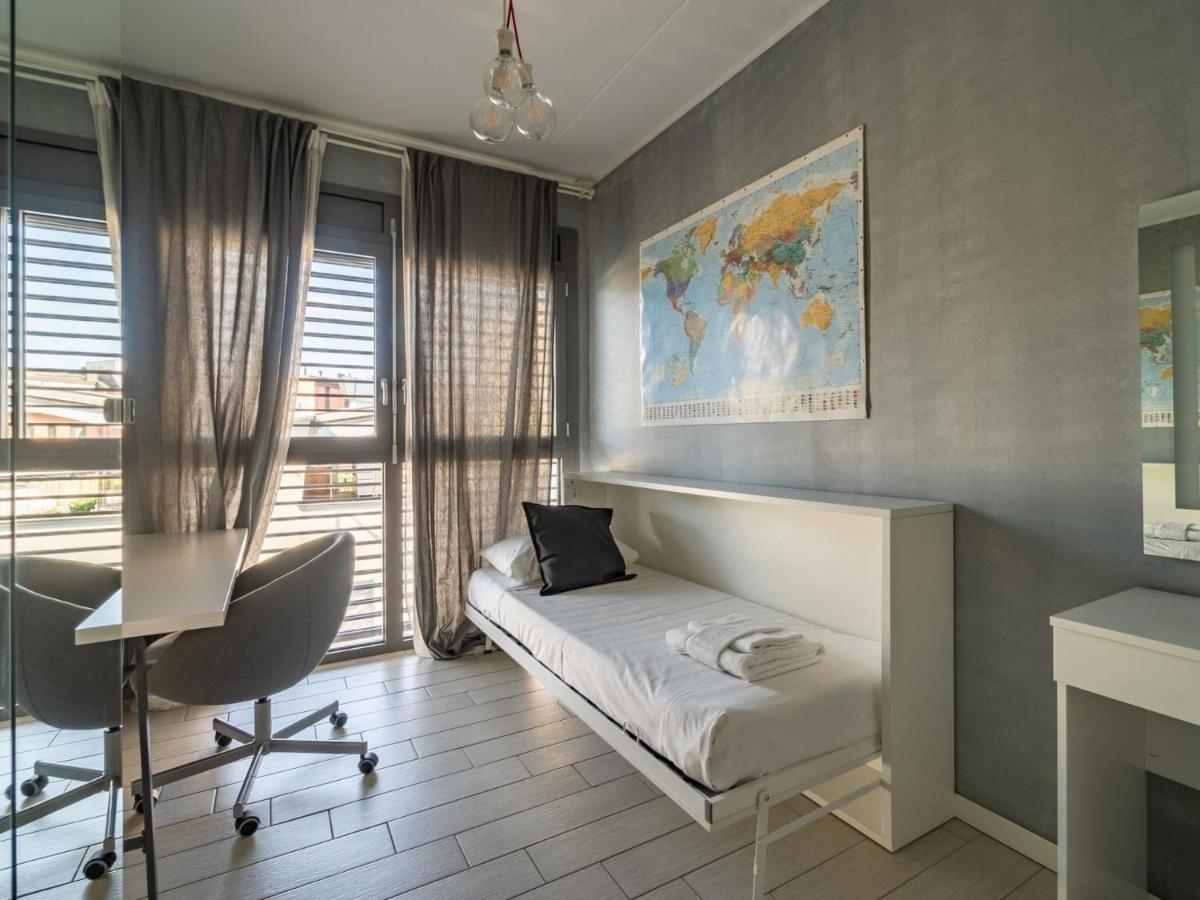 Apartment The Best Rent - Spacious Four-bedroom Close To Forlanini Distrct Milan
