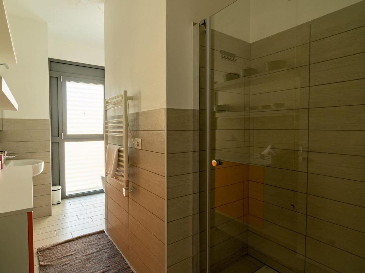 The Best Rent - Spacious Four-bedroom Close To Forlanini Distrct Apartment Milan