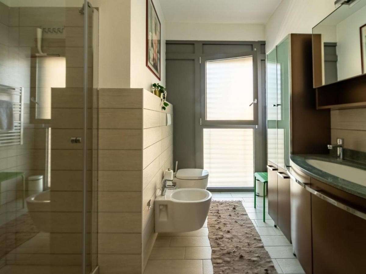 The Best Rent - Spacious Four-bedroom Close To Forlanini Distrct