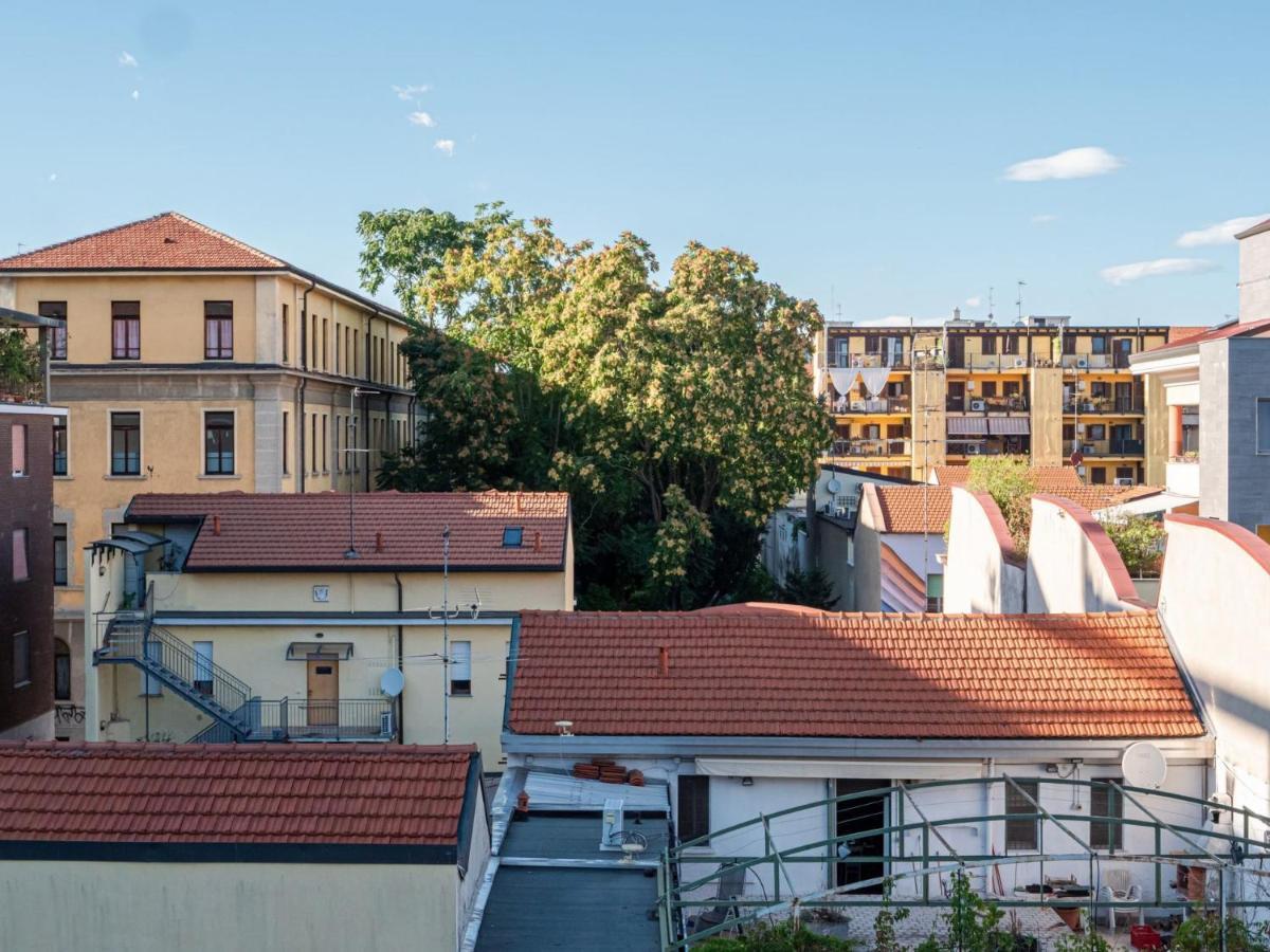 Bright One-bedroom With Terrace In