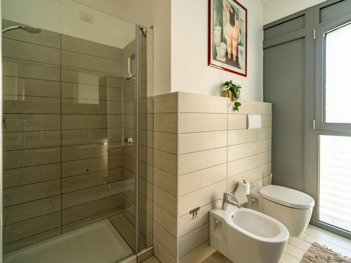 The Best Rent - Spacious Four-bedroom Close To Forlanini Distrct Apartment