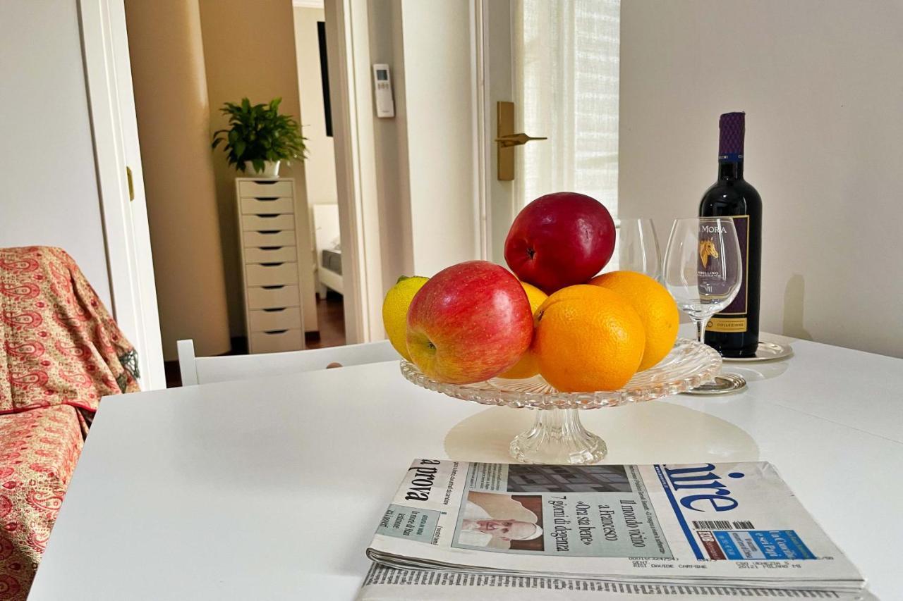 Appartamento Chic 1bdr With Shared Terrace Steps From Duomo By Rentopolis *
