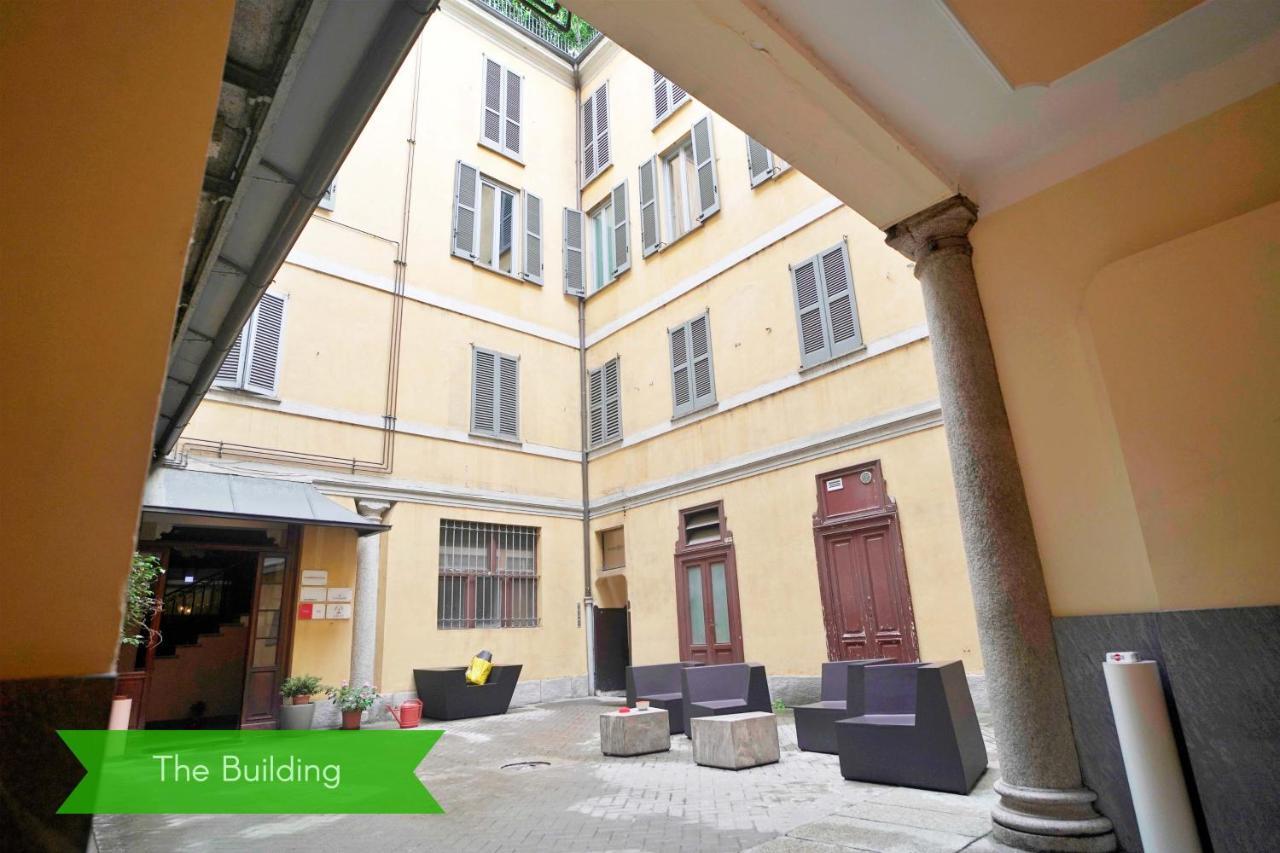 Appartamento Chic 1bdr With Shared Terrace Steps From Duomo By Rentopolis *