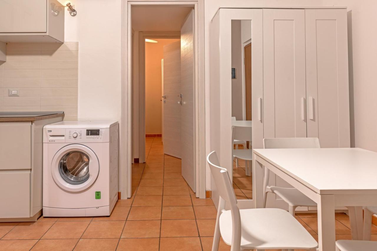 Via Serrati 21 Apartamento Milão