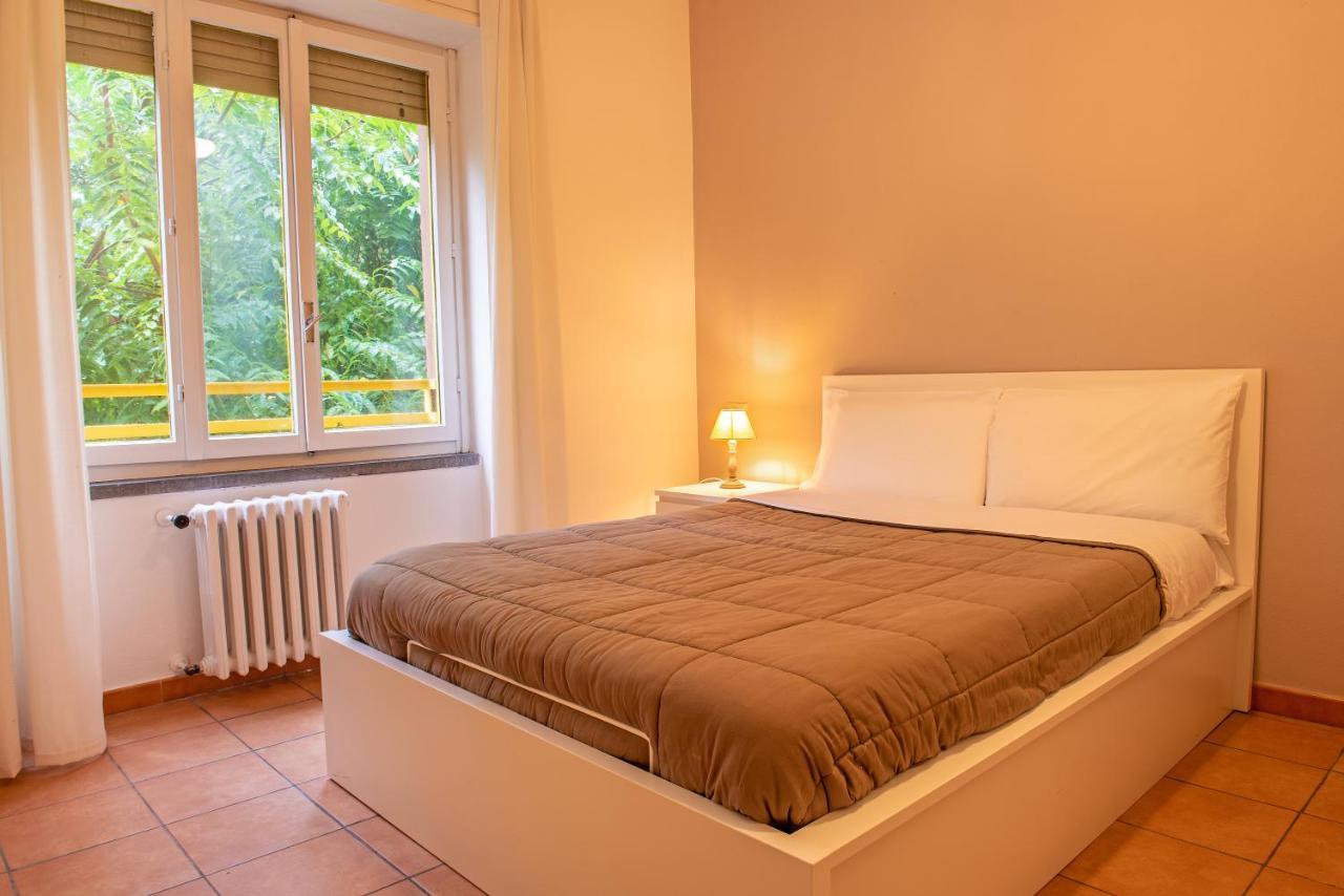 Apartment Via Serrati 21 Milan