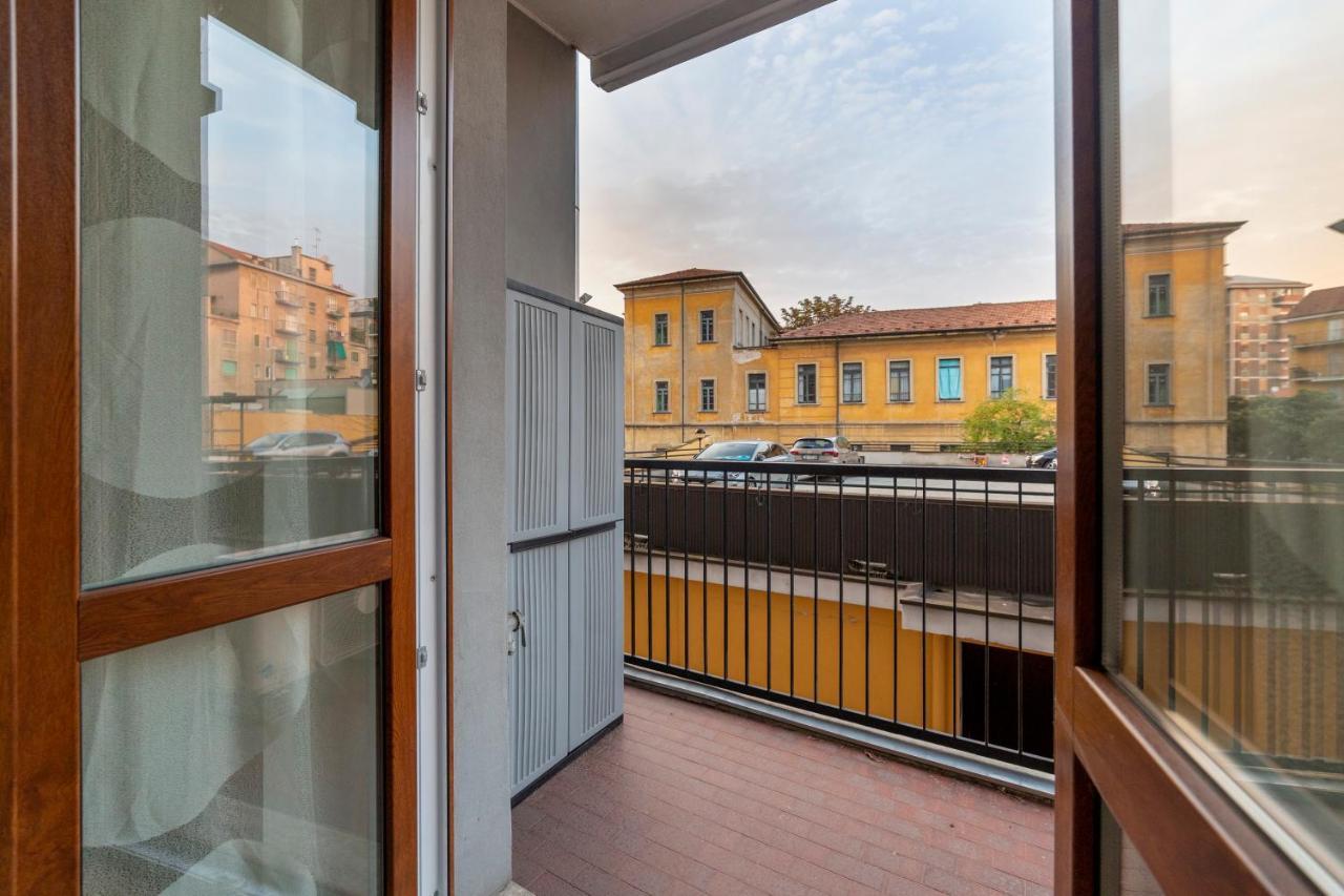 Cosy With Balcony! Milano