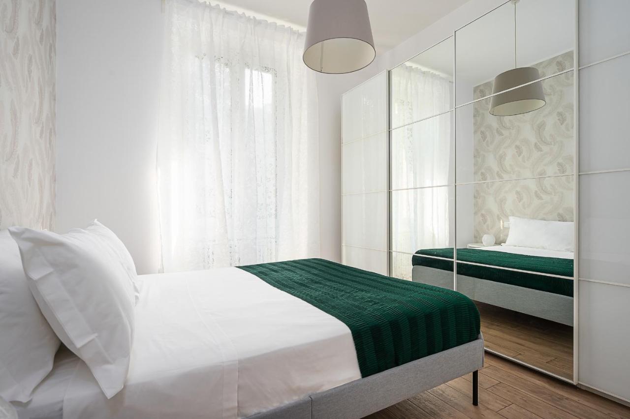 Apartamento Hemeras Boutique Homes - Smart Flat With Balcony Near The City Center Milão