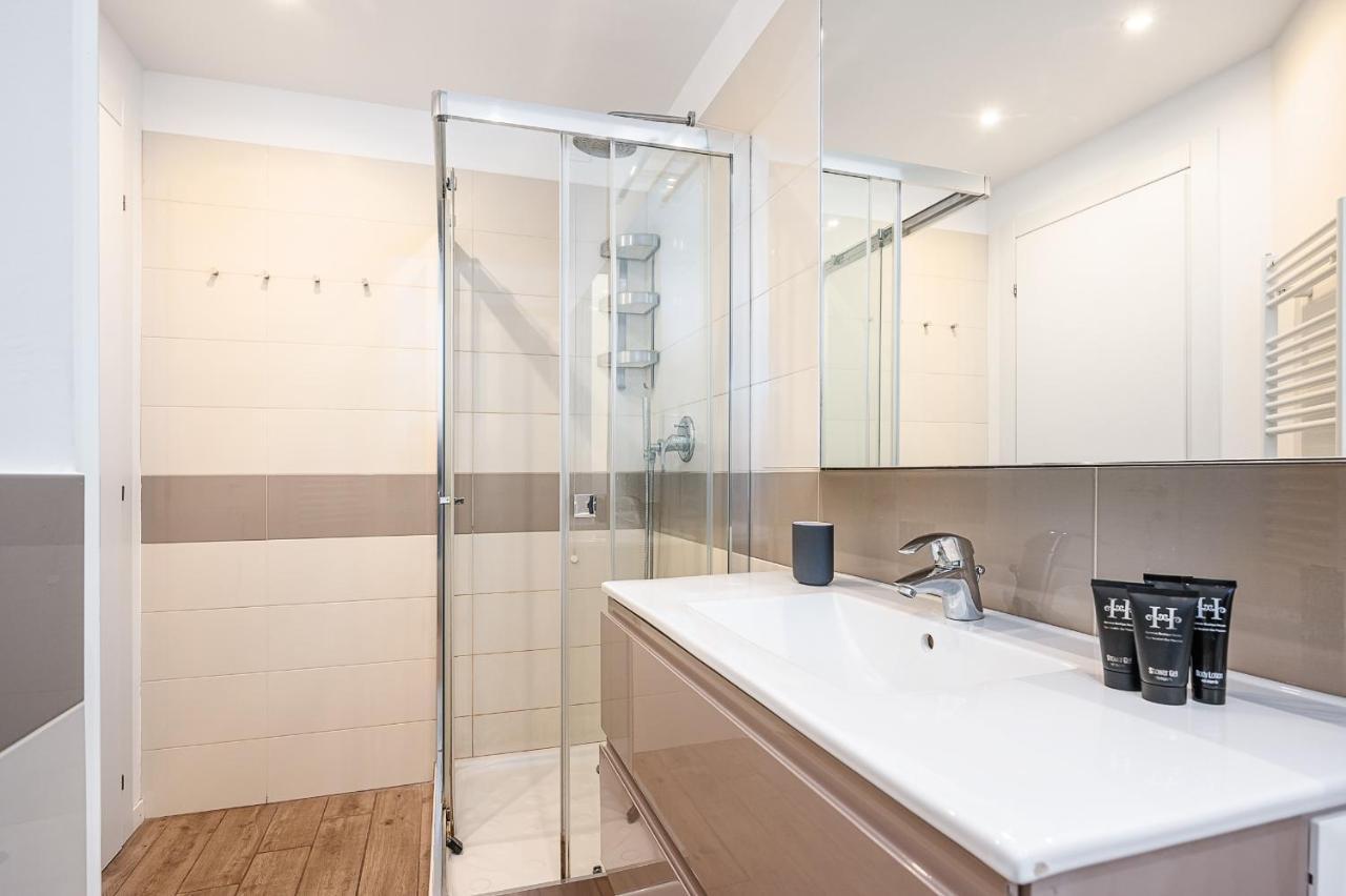 Hemeras Boutique Homes - Smart Flat With Balcony Near The City Center Apartamento