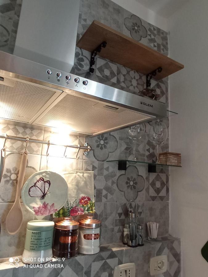 Apartment In Voga 2 Guinizelli Cir 015146-cni-03667