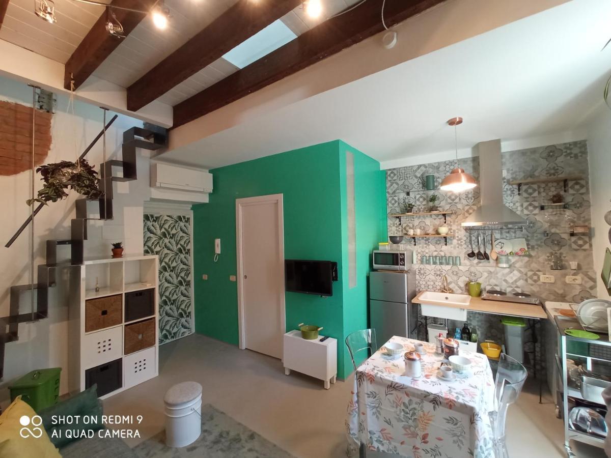 Apartment In Voga 2 Guinizelli Cir 015146-cni-03667 *