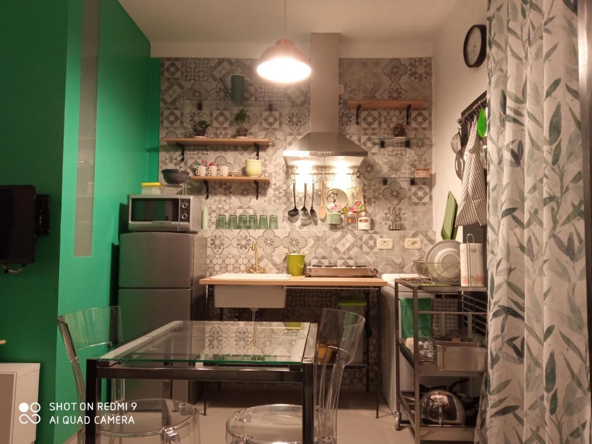In Voga 2 Guinizelli Cir 015146-cni-03667 Milan