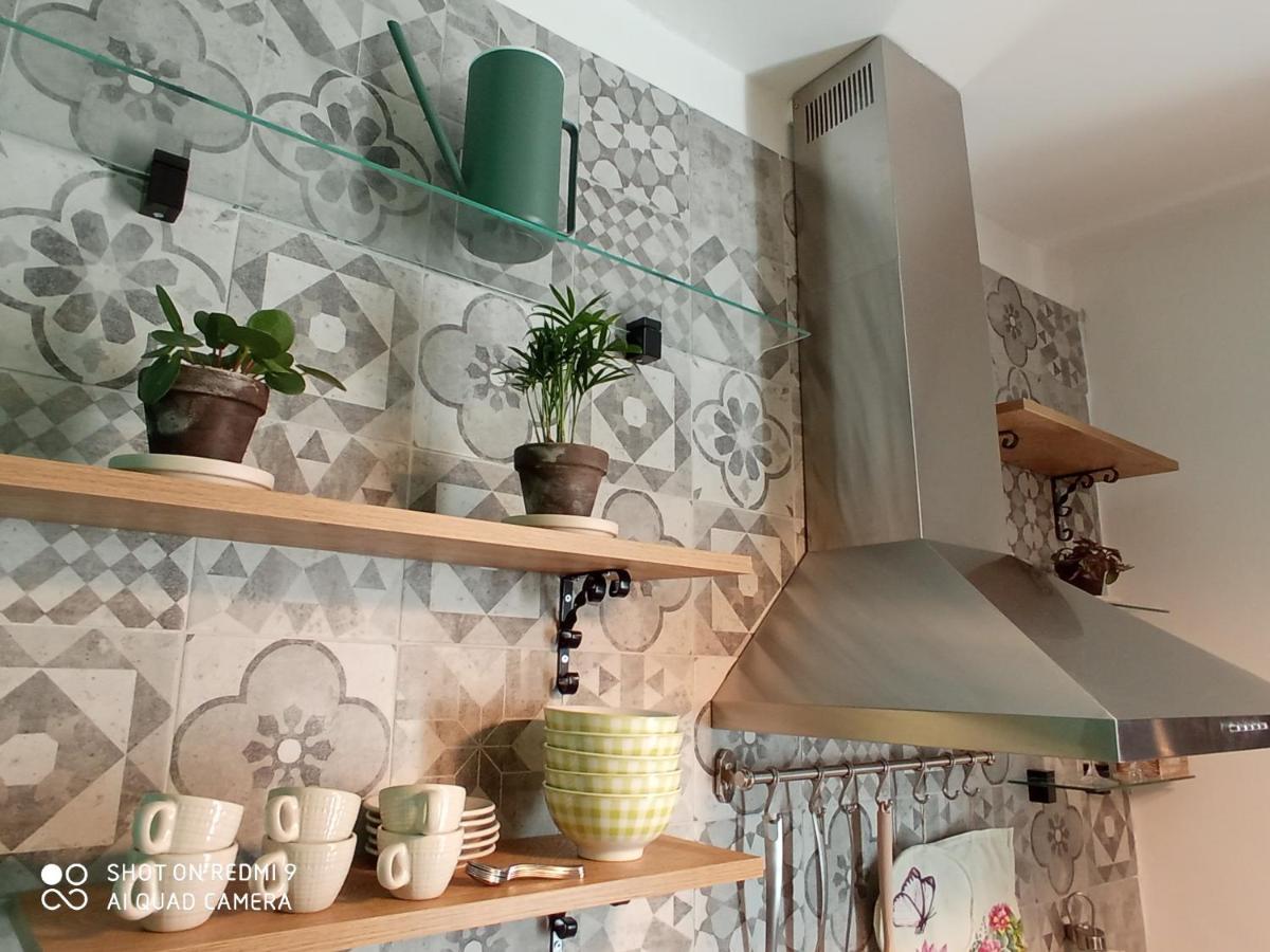 Apartment In Voga 2 Guinizelli Cir 015146-cni-03667 Milan