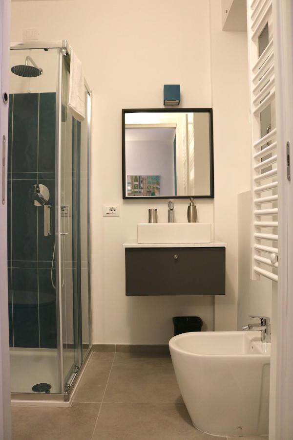 Station - 2 * Milan