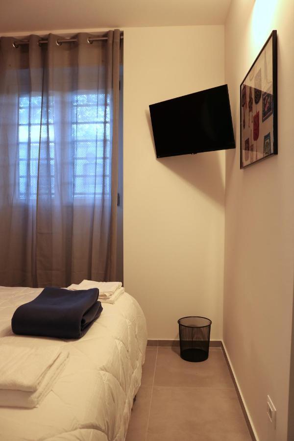 Station - 4 * Milan