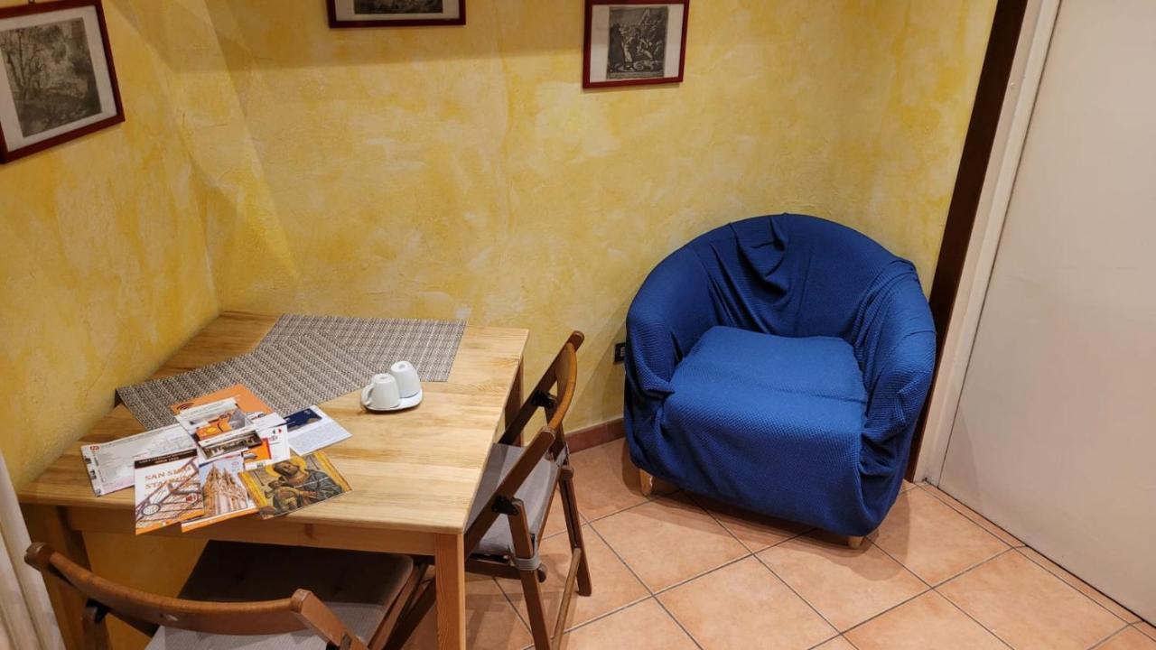 Porta Romana Small Studio Apartment