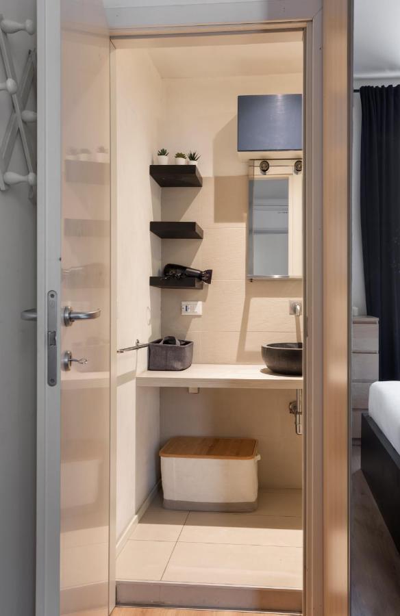 The Place, Your Place To Be - Via Tadino Milano